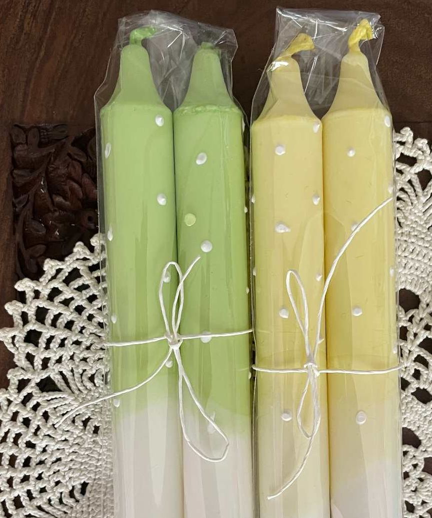 Vaaleanvihreät ja vaaleankeltaiset kruunukynttilät | Kaikkea Kaunista