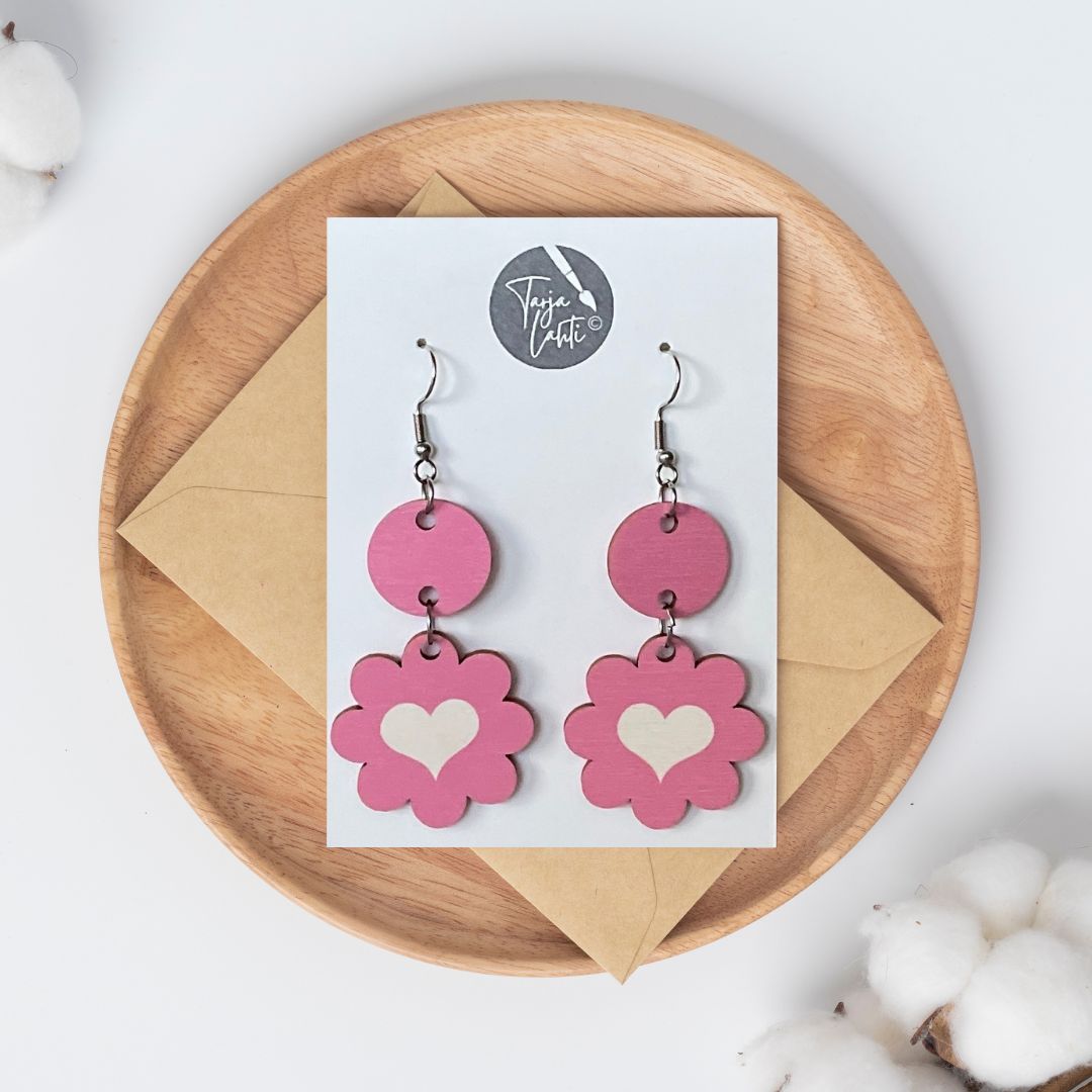 Pinkit kukkasydänkorvakorut | Kaikkea Kaunista